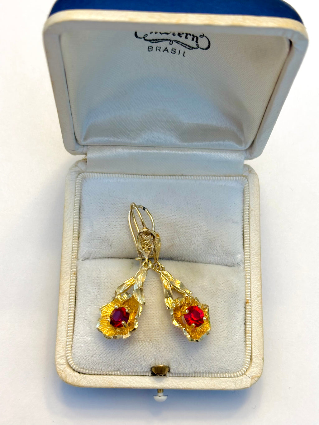 14k Gold Vintage Flower Drop Earrings