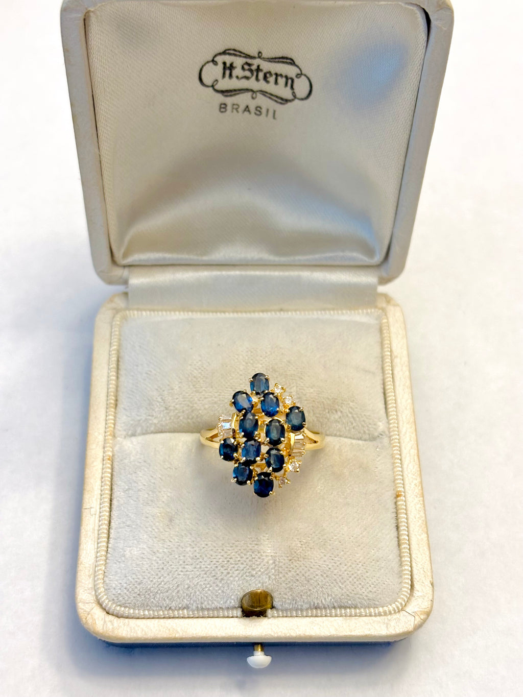 18k Gold Sapphire & Diamond Cluster Ring